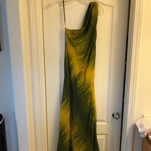 LAMB Gwen Stefani Layered Fade Gown Sample